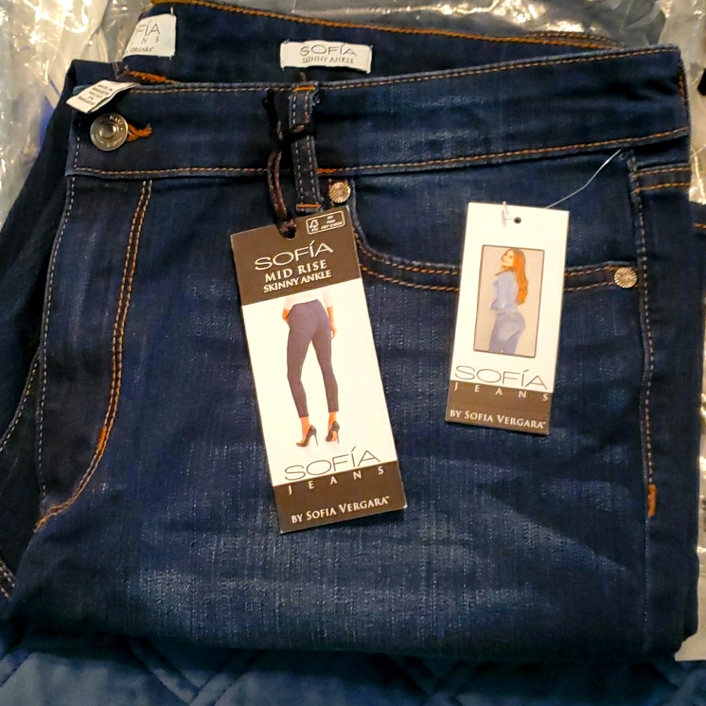 Sofia Vergara Plus Size Skinny Jeans